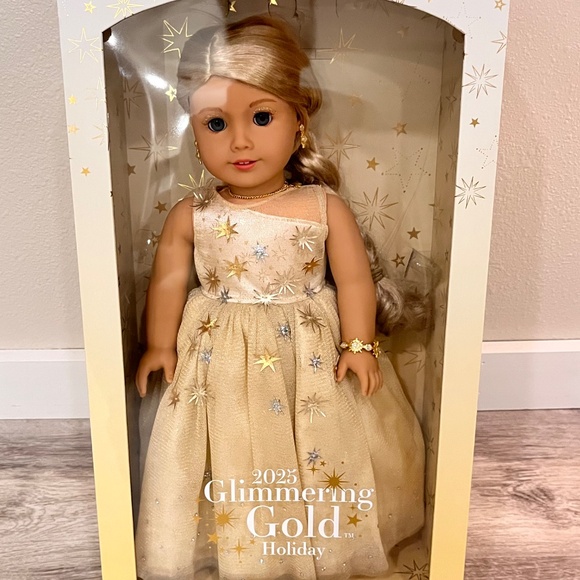 American Girl 2025 Glimmering Gold Holiday Collector Doll - Picture 2 of 6